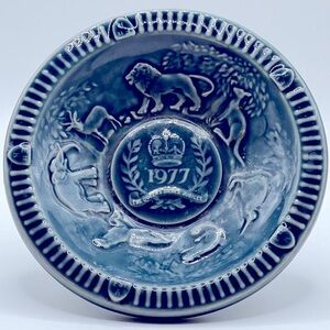 Wade’s 1977 ‘the Queens Silver Jubilee commemorative dish